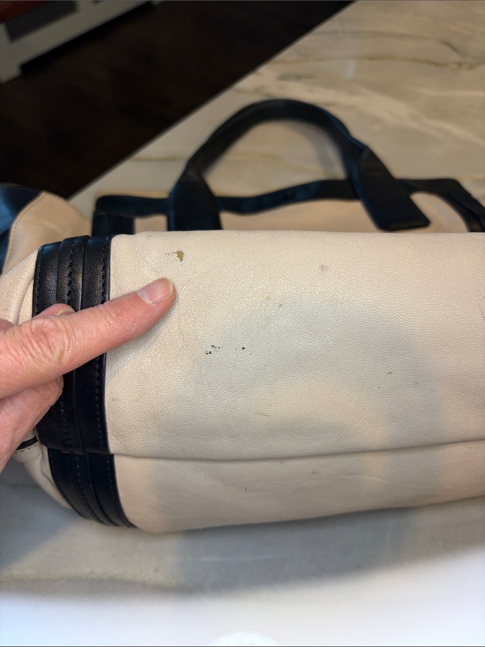 Chloe Cream and Black Colorblock Top Handle Leather Tote - Picture 13 of 15